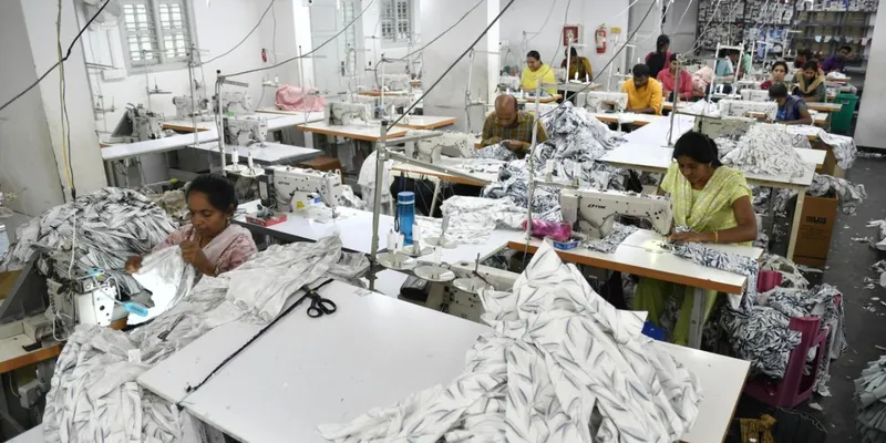 Karnataka Minimum Wage Revision Pending for Garment, Beedi and 17 Other Sectors
